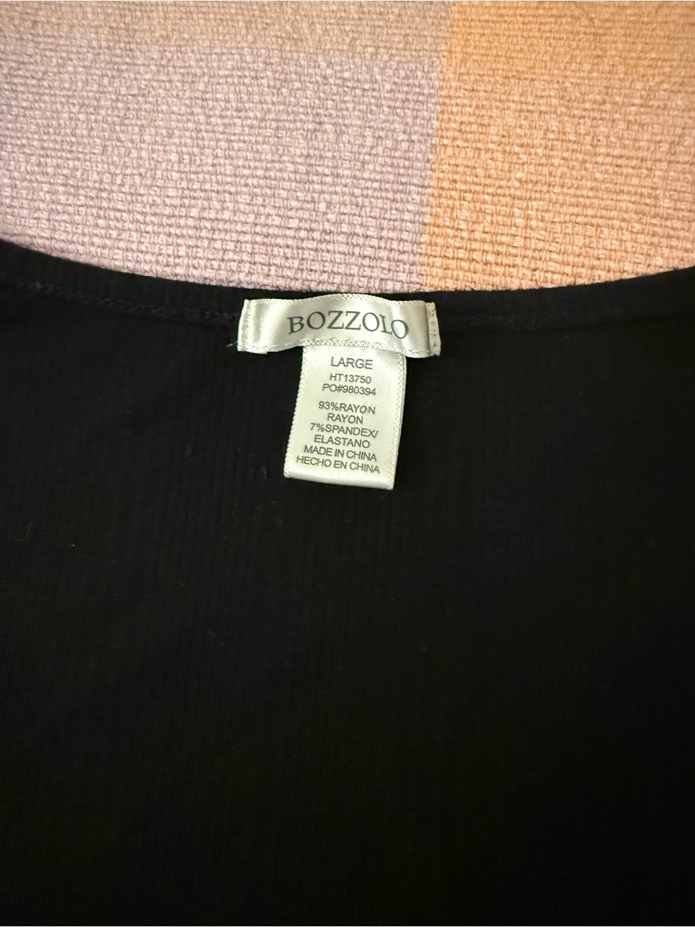Black clasp front crop top - large - Picture 3 of 4
